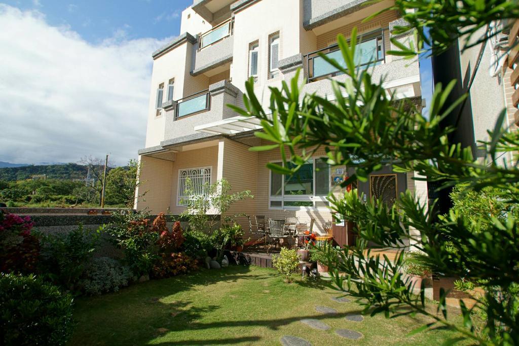 Cheol Ching B&B T'ai-tung Exterior foto
